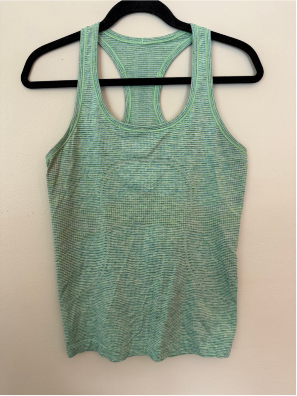 Lululemon Swiftly Tank Waist Length Green Size 8 EUC